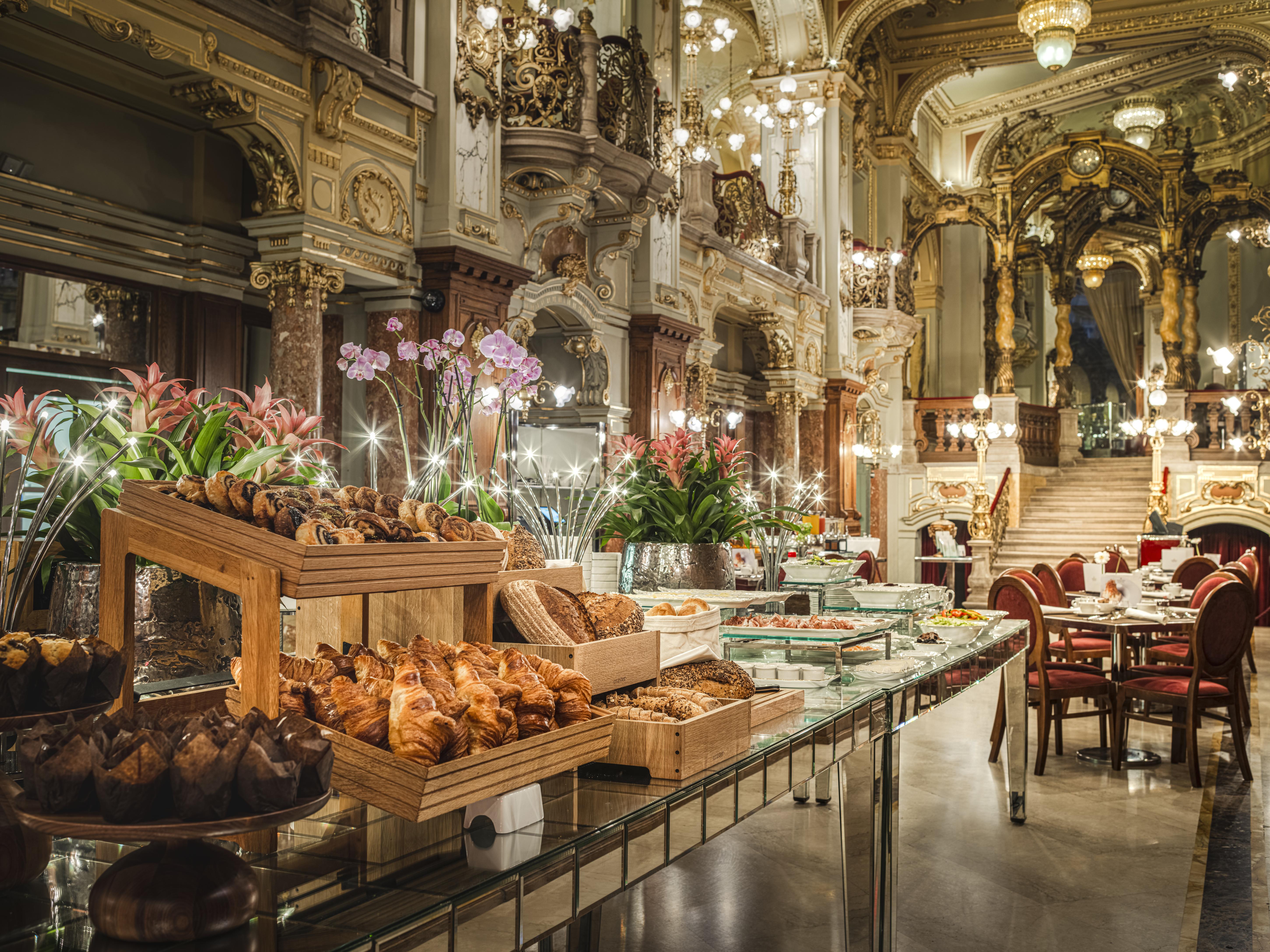 Anantara New York Palace Budapest - A Leading Hotel Of The World — Photos 1